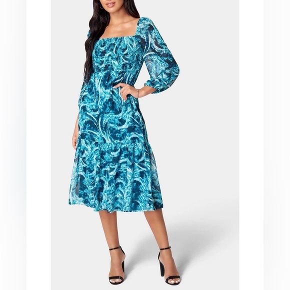 Smocked Midi Dress Sz M Blue Swirl Square Neck Puff sleeve Sleeve Tash + Sophie - Picture 1 of 8